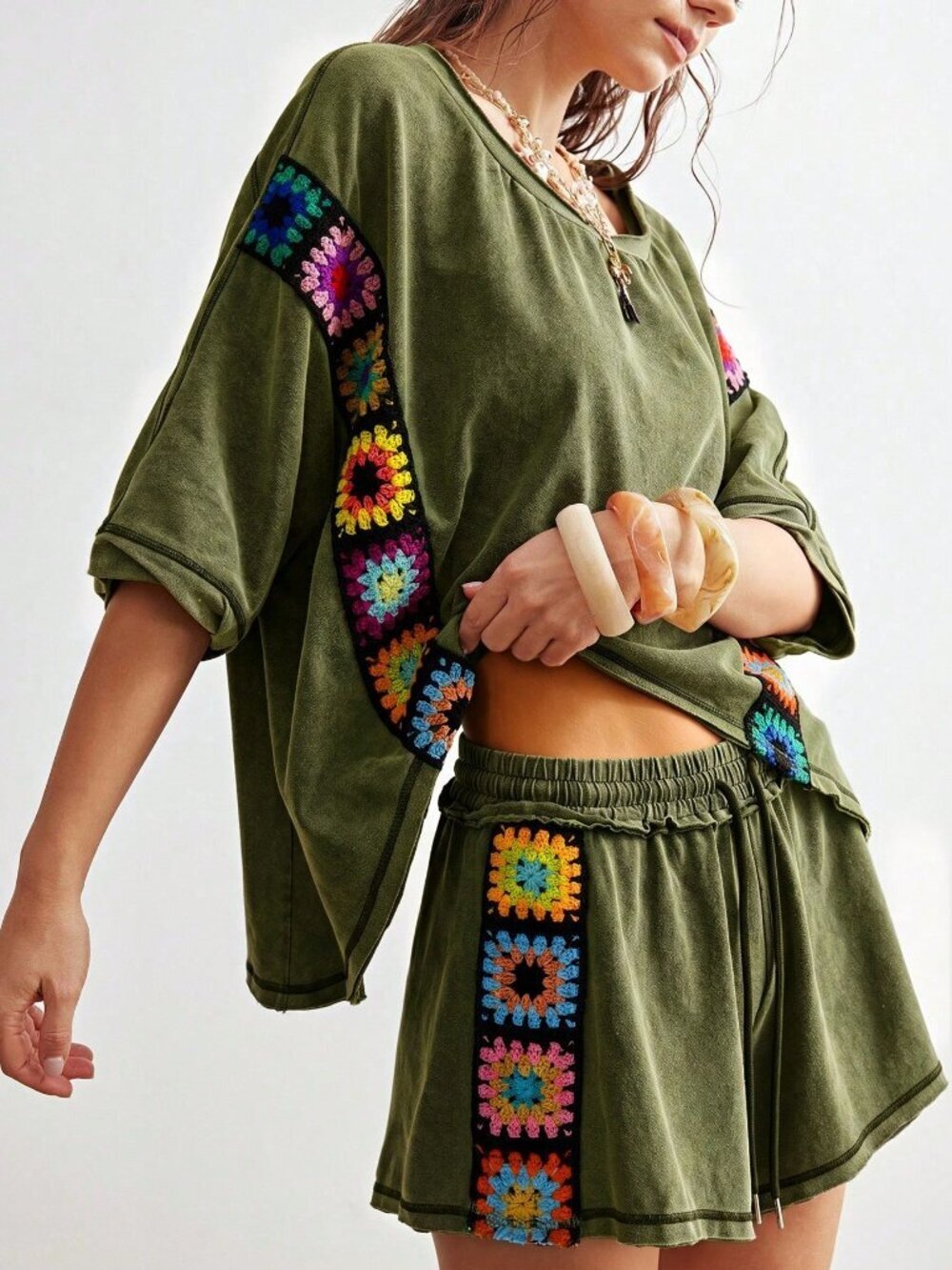 Army Green Casual Women's Knit Round Neck Loose Short Sleeve T-Shirt & Shorts